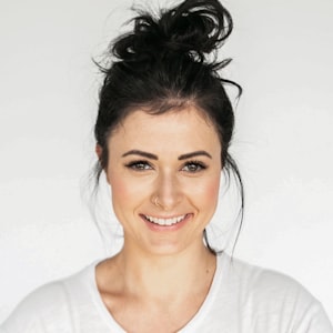 Elena V.